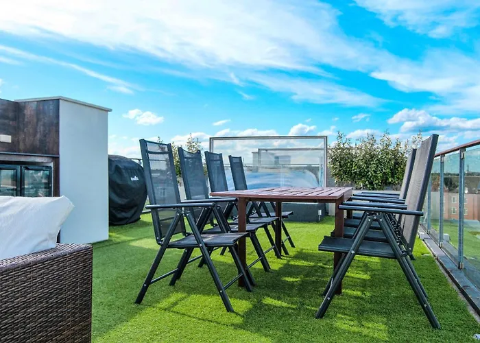 Apartment Premium Penthouse In The Center Of *