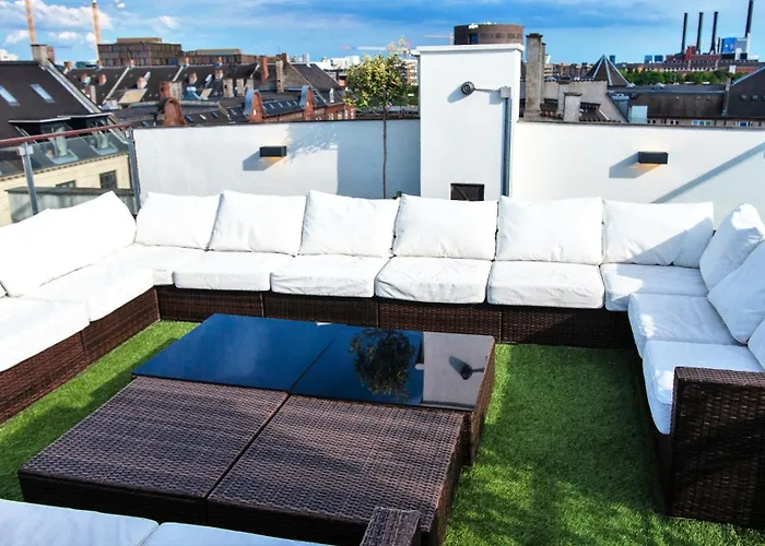 Premium Penthouse In The Center Of *